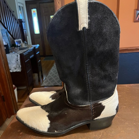 Cowhide cowboy boots - Picture 6 of 14